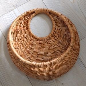 Vintage Round Wall Basket